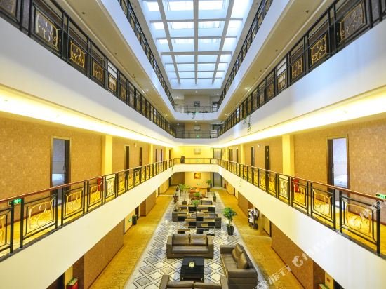 borrman hotel yuxi yuxing road