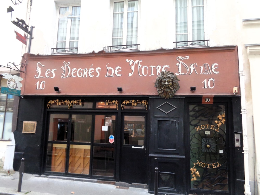 hotel les degres de notre dame