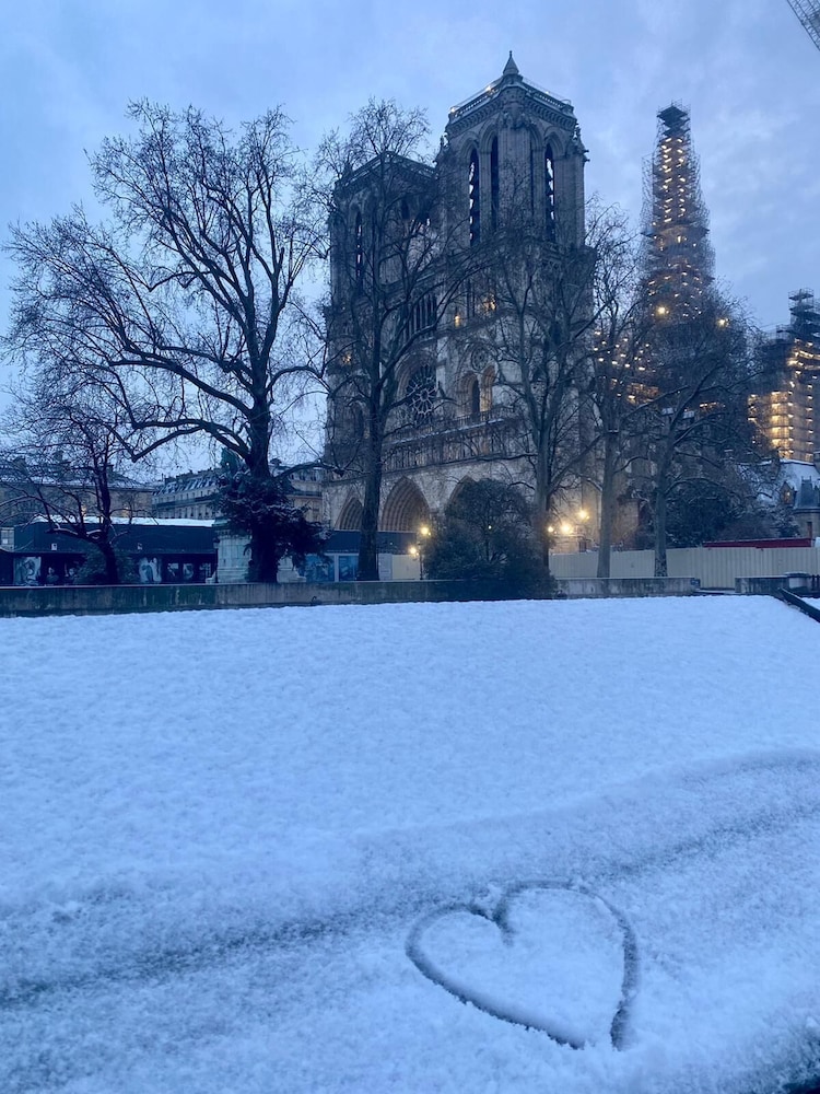 hotel les degres de notre dame