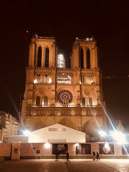 hotel les degres de notre dame