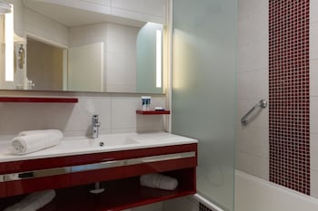 logis hotel larc en ciel