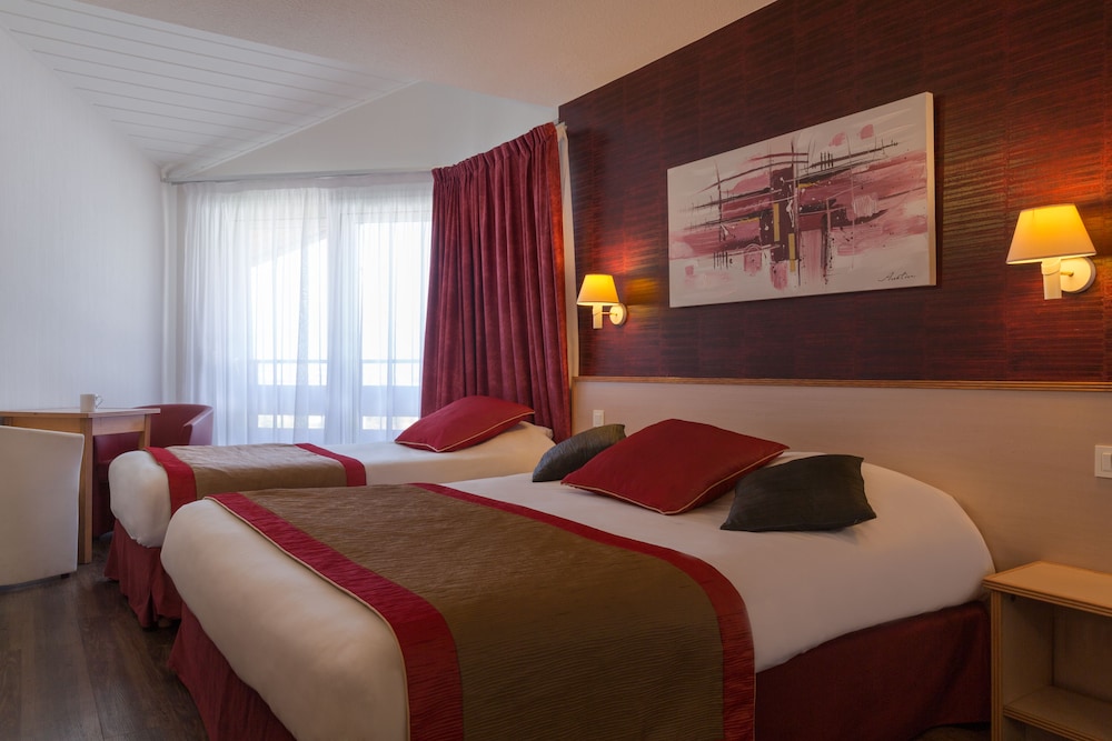 logis hotel larc en ciel