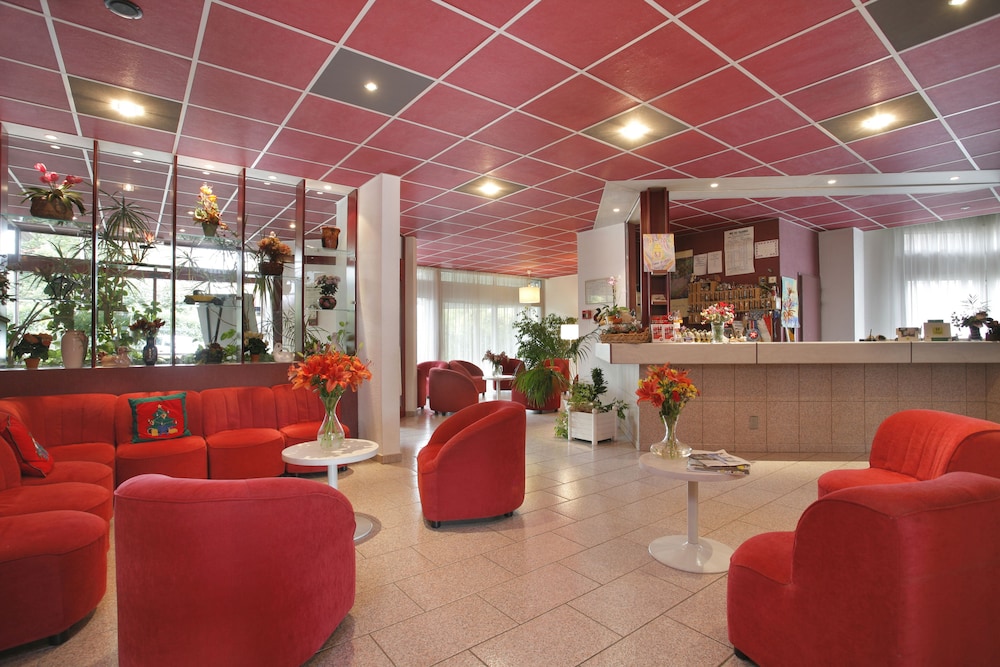 logis hotel larc en ciel