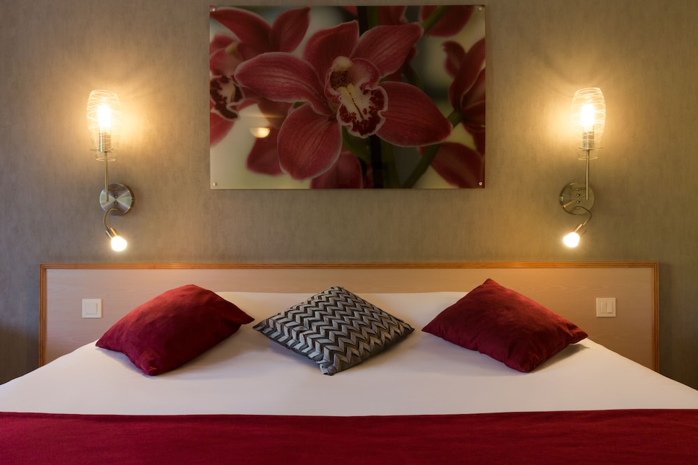 logis hotel larc en ciel