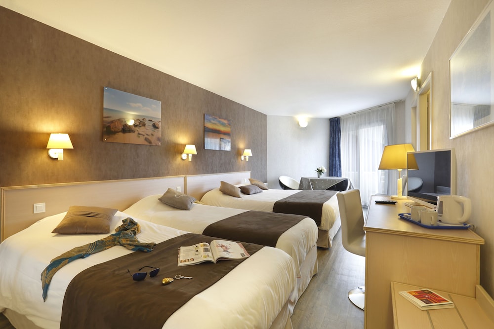 logis hotel larc en ciel