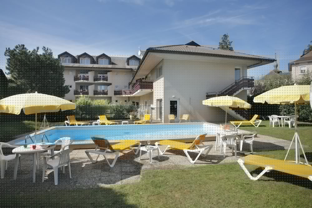 logis hotel larc en ciel