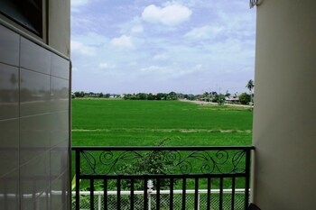 aa resort hotel