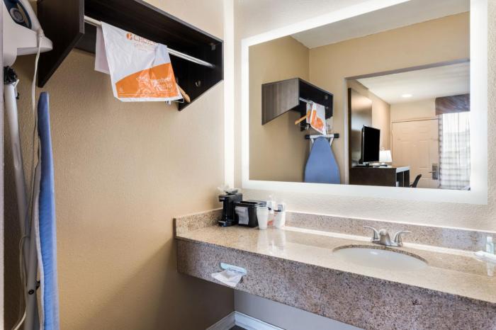 super 8 by wyndham gastonia