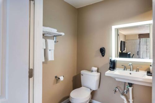 super 8 by wyndham gastonia