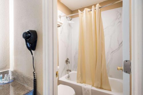 super 8 by wyndham gastonia