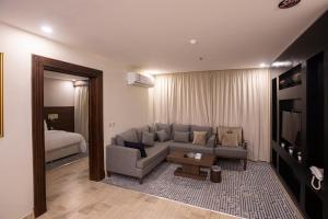 olive tree hotel