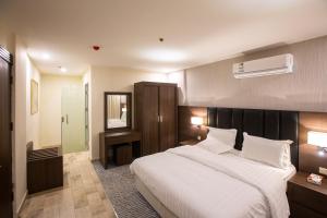 olive tree hotel