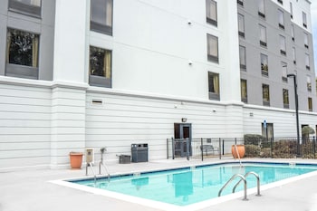 hampton inn covington ga
