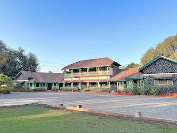birla ayurveda nashik stay center
