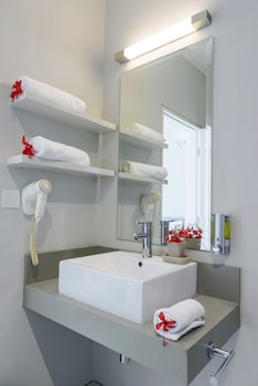 voile bleue boutique hotel