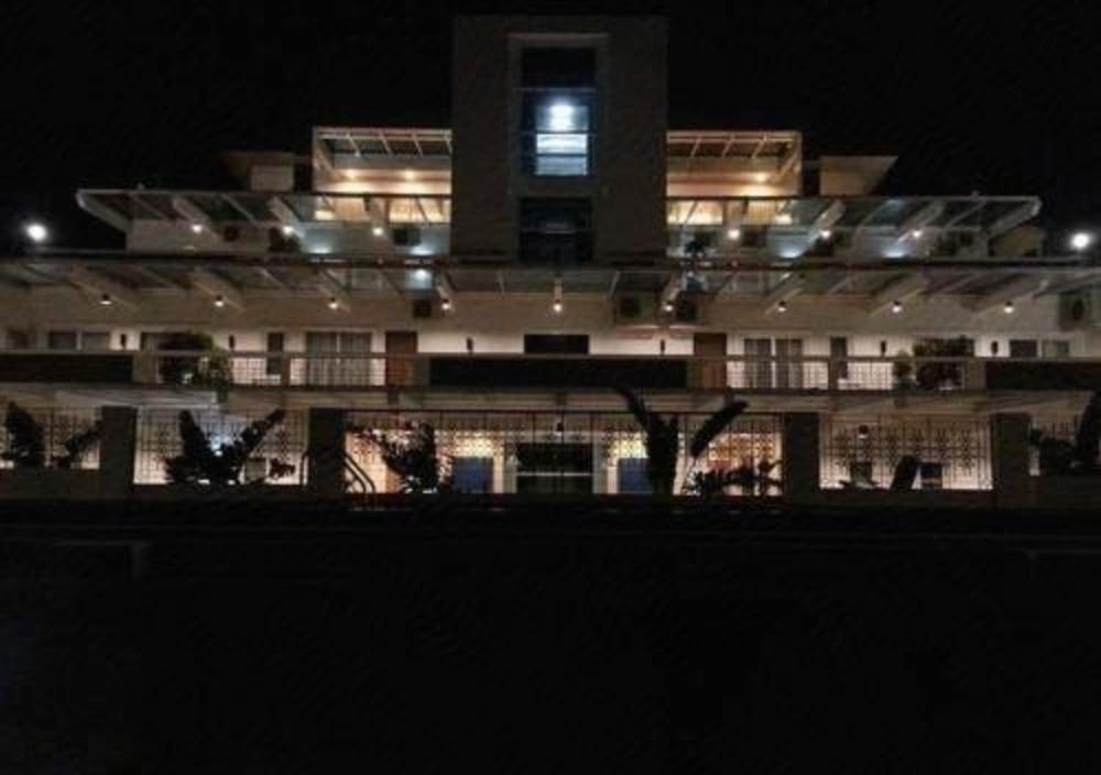 tagaytay hotel sixb