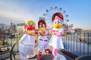 rakuten stay x eagles