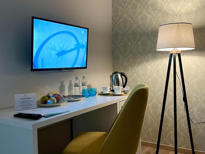 marbella beach hotel