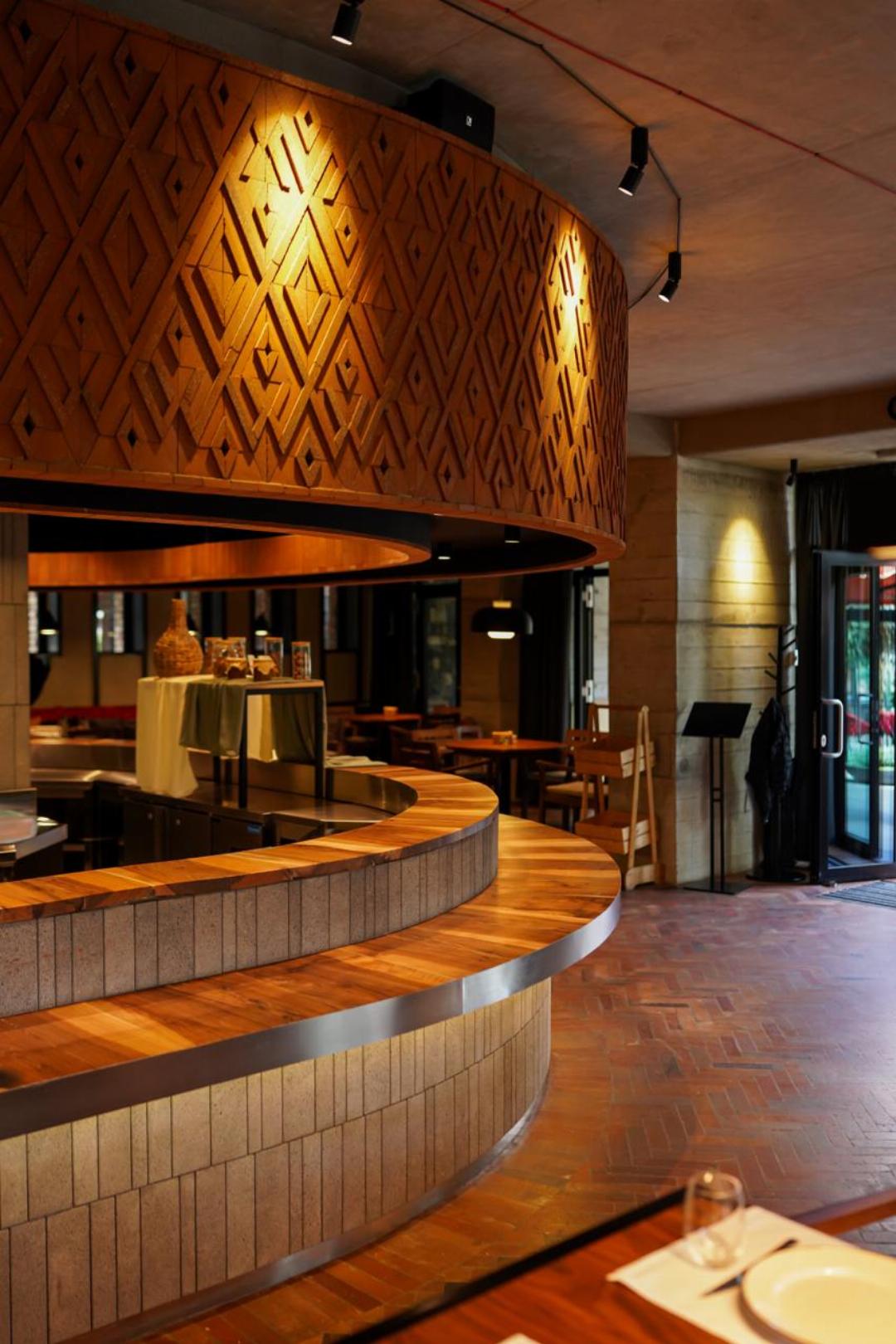 dilijani tun hotel and restaurant