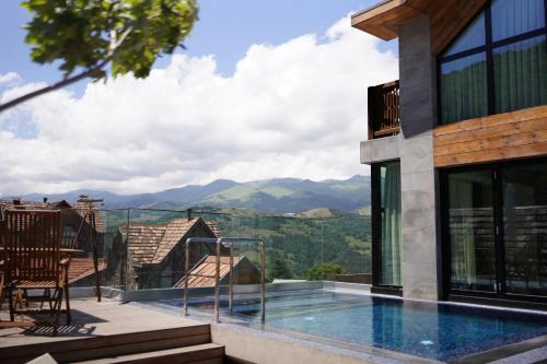 dilijani tun hotel and restaurant