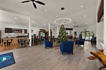 paddletail waterfront lodge trademark collection by wyndham