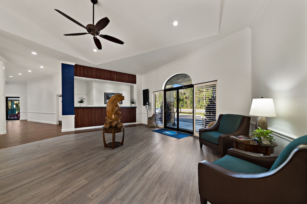 paddletail waterfront lodge trademark collection by wyndham