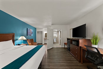 paddletail waterfront lodge trademark collection by wyndham