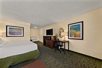 paddletail waterfront lodge trademark collection by wyndham