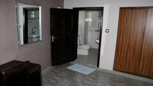 benin city center hotel