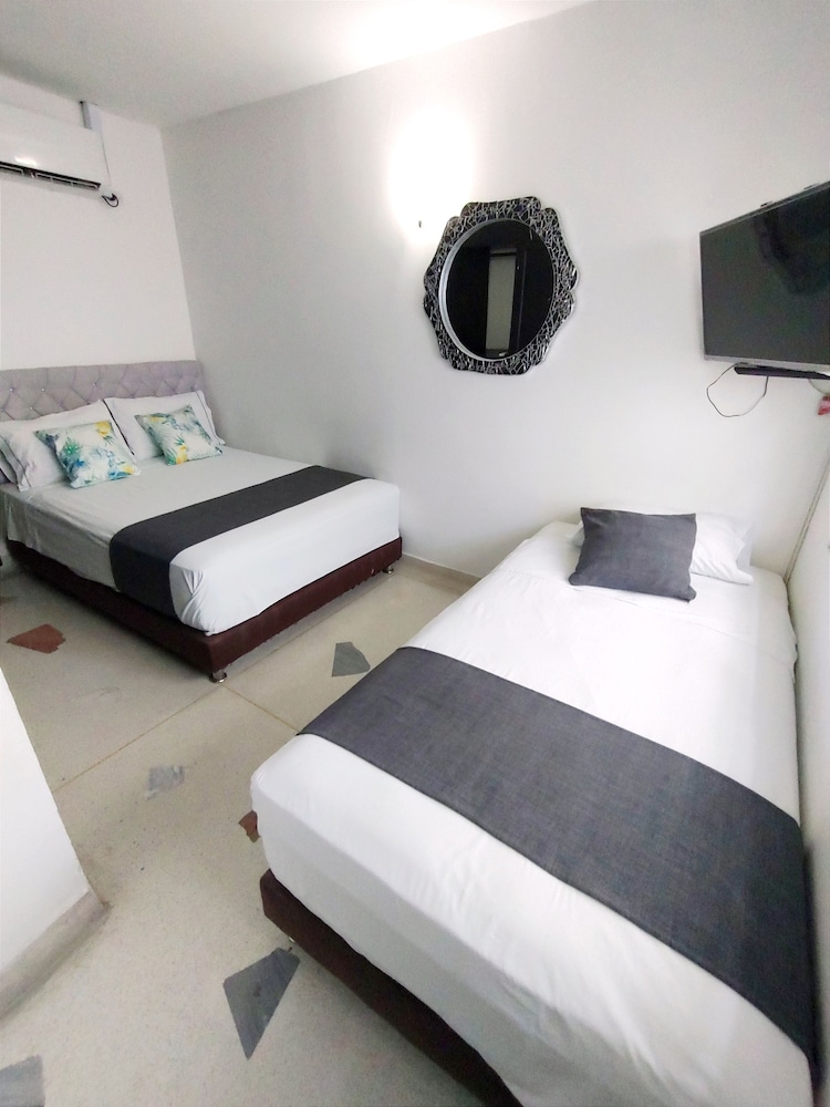 hotel tranvia santa marta