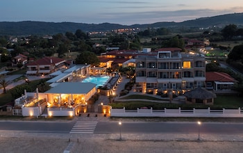 antigoni seaside resort