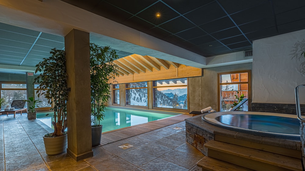 hotel carlina by les etincelles