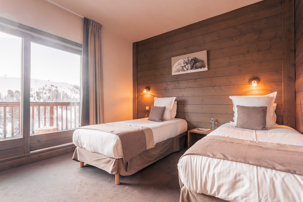 hotel carlina by les etincelles