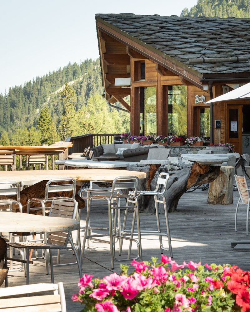 hotel carlina by les etincelles