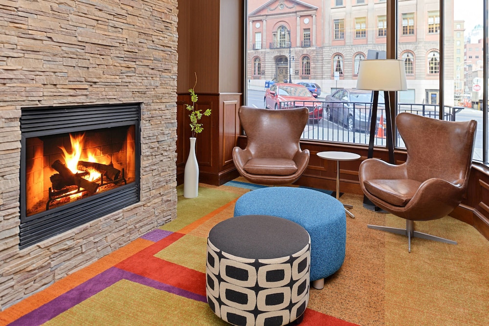 fairfield inn and suites by marriott albany downtown