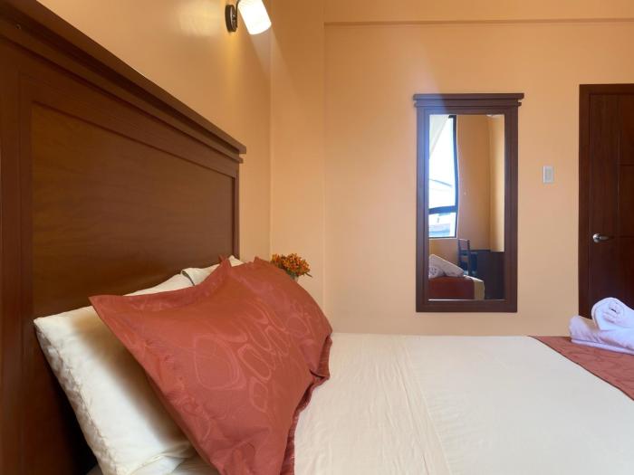 hostal california inn