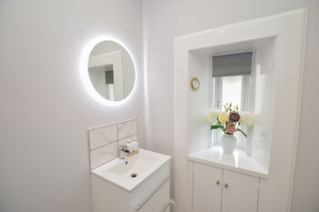the gallery apartment