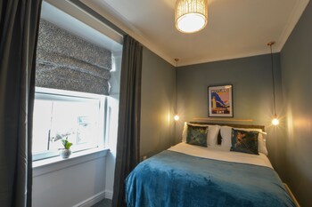 the gallery apartment
