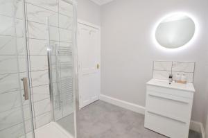 the gallery apartment