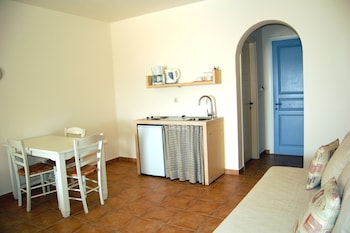 aeolos hotel