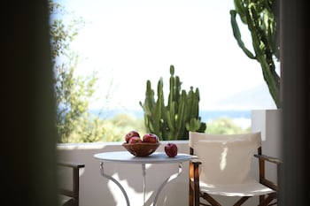 aeolos hotel