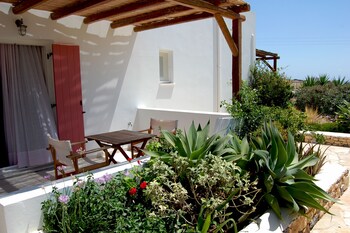 aeolos hotel
