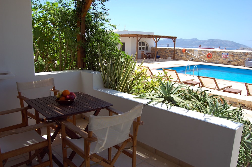 aeolos hotel