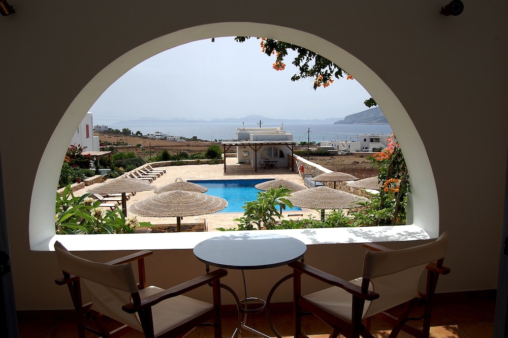 aeolos hotel