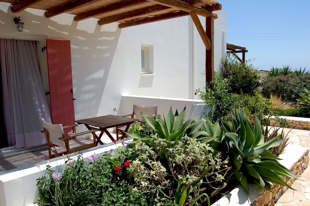 aeolos hotel