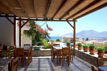 aeolos hotel