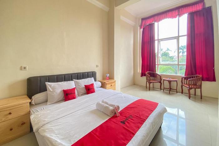 reddoorz near universitas merdeka malang 2