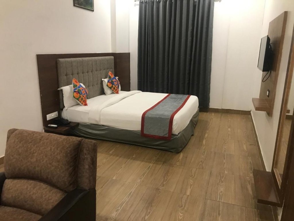 hotel global inn gold lucknow