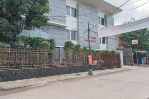 reddoorz plus cirebon city center