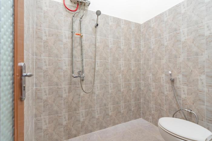 the lima guest house syariah